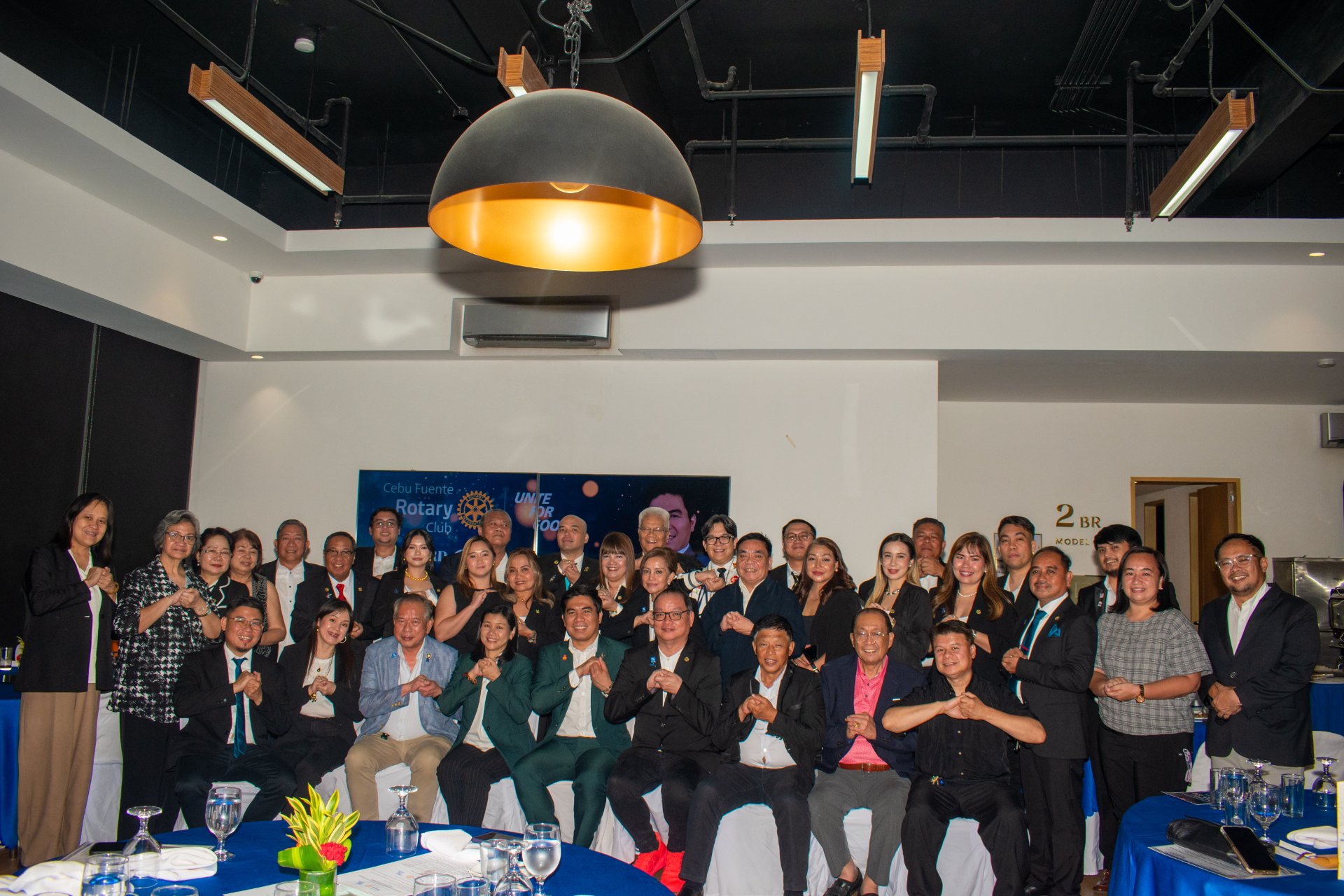 Cebu Fuente group photo